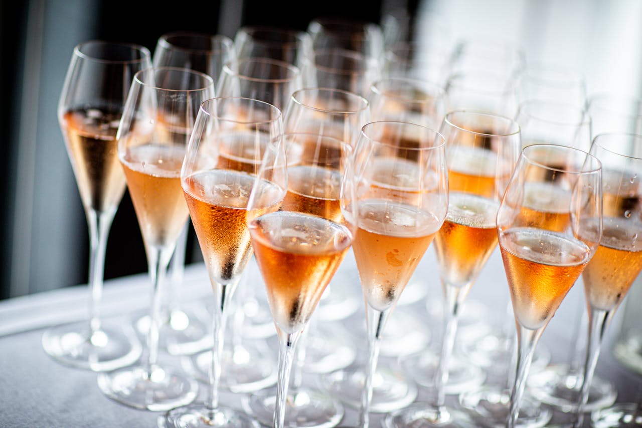 Champagne-Toast-Wedding-Planner-Mobile-Bartending-Lexington-Chapin-SC